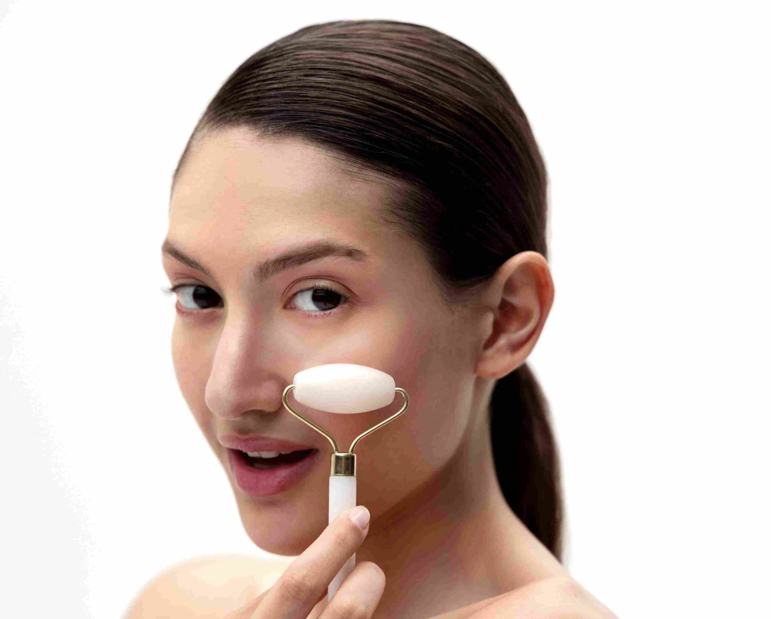 DermaPen in Riyadh 3 Derma Rollers Treatment in Riyadh